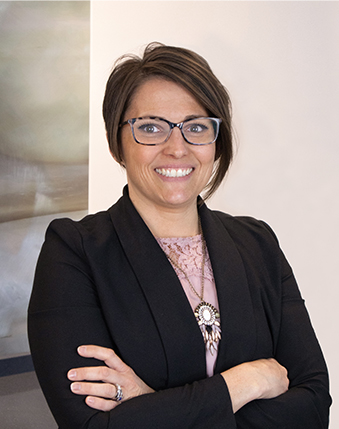 Portrait of Wendy Hill, paralegal at Gislason & Hunter