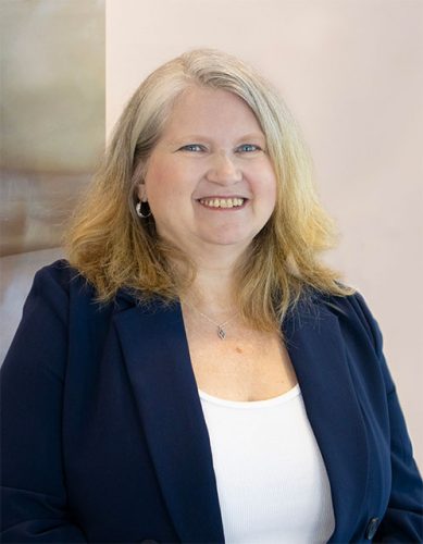 Portrait of Vickie Foty, paralegal at Gislason & Hunter